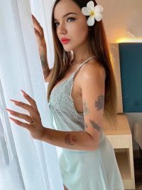 Lesia Sun Escort Model Köln 5